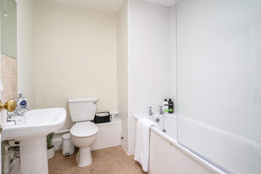 Beautiful Character 3 Bed City Centre Apartment Bath Buitenkant foto