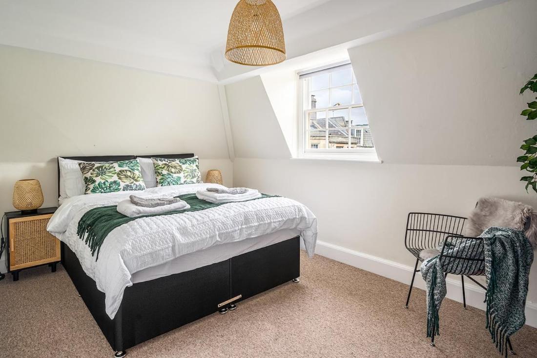 Beautiful Character 3 Bed City Centre Apartment Bath Buitenkant foto